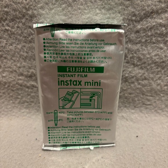 Digipower Instant Camera Accessory KIT - Picture 7 of 8